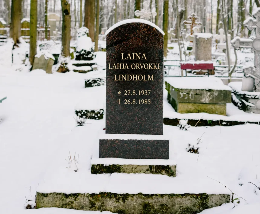 laina lahja orvokki lindholm
